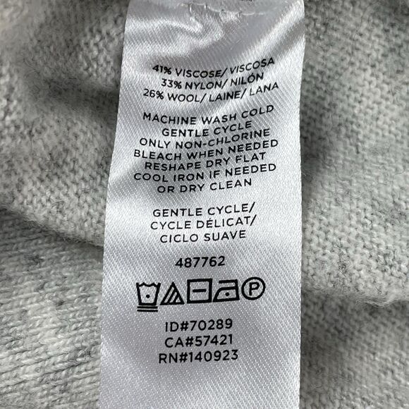 ANN TAYLOR LOFT Long Sleeve Button Back Sweater Women’s Med Light Grey Academia - Picture 8 of 13